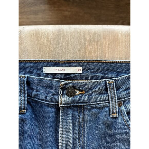 Levi's '94 Baggy Jeans Front Seam Detail Medium Wash Size 30 X 31 - Picture 3 of 6